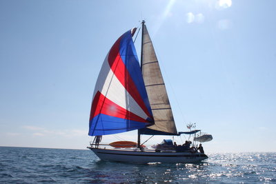 MAURO II SOTTO GENNAKER.jpg